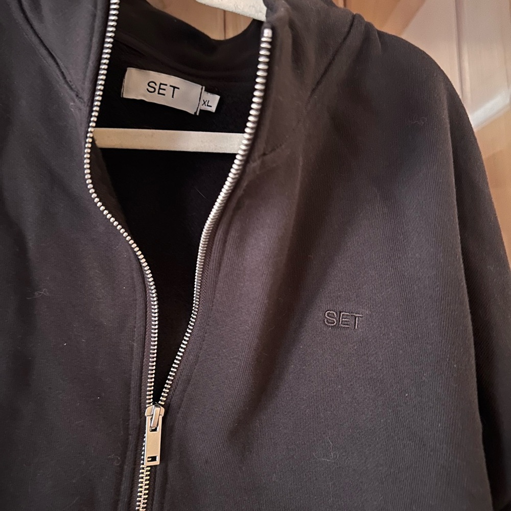 Set Active | heavyweight cropped half zip hoodie - Picture 4 of 5